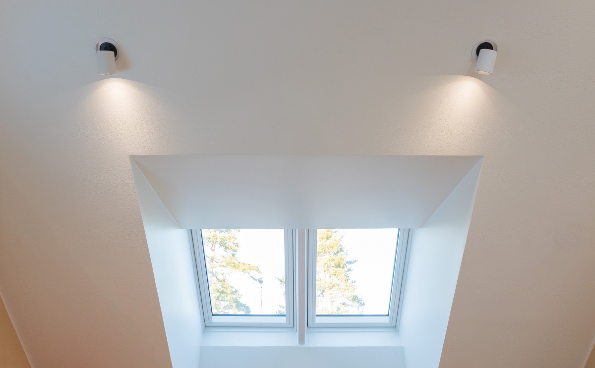 Die LED-Beleuchtung führt zu einem erneuten Aufheizen der LED-Beleuchtung. LedStore.fi:n valikoimaan kuuluvat laadukkaat LED-wallaisimet täydentävät tyylikkäästi modernia and minimalistista sisustusta selkeine linjoineen.